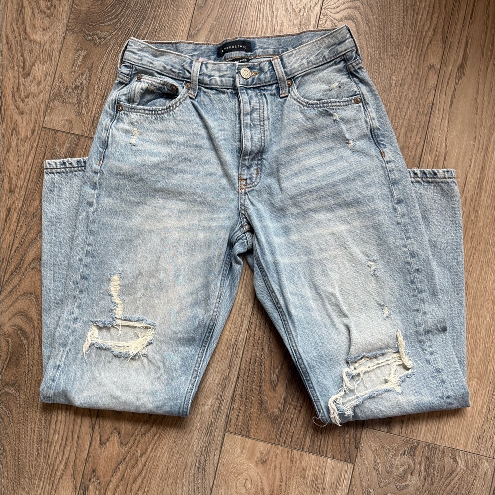 Aeropostale High Rise Baggy Distressed Button Fly Jeans